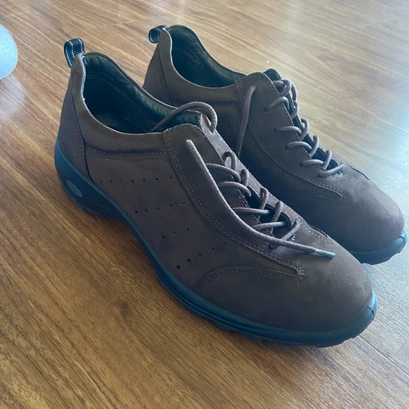 Ecco Shoes - Ecco Shoes